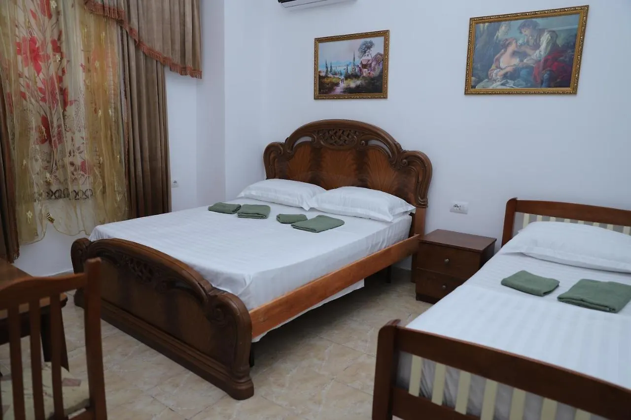 Hanna'S Hostel Berat