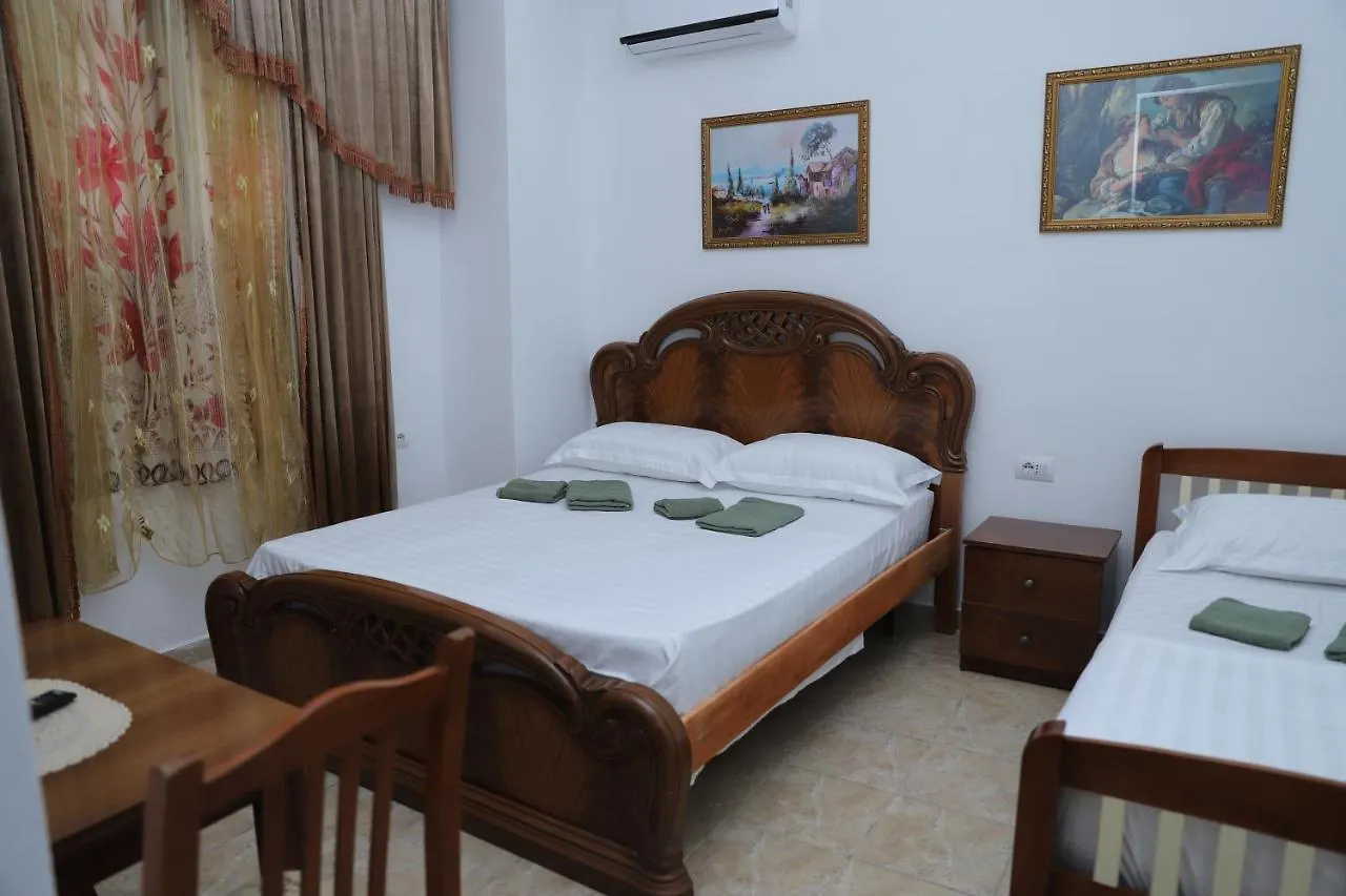 Hanna'S Hostel Berat