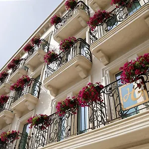 Plaza Hotel