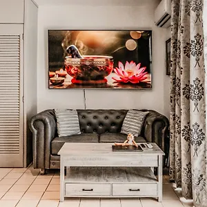https://casa-blanca-boutique.quintano-roohotels.com