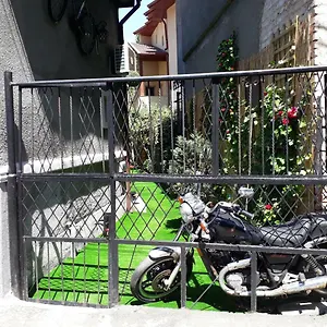 https://motor-house-unirii.bucharesthotelsnow.com